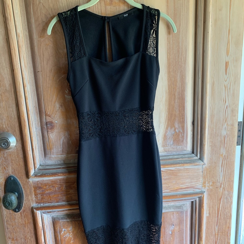 Fora Dress Size Small